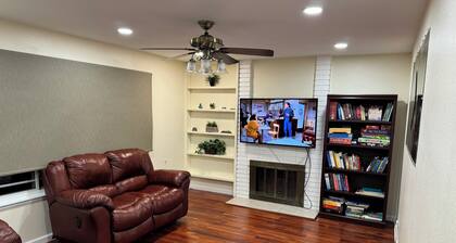 Charming 3-bedroom house with AC and WiFi in tranquil San Jose