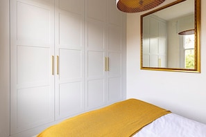 1 bedroom, iron/ironing board, Internet, bed sheets