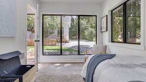 3 bedrooms, iron/ironing board, WiFi, bed sheets - Forbes Farm Cottages Unit B (Kirkland)