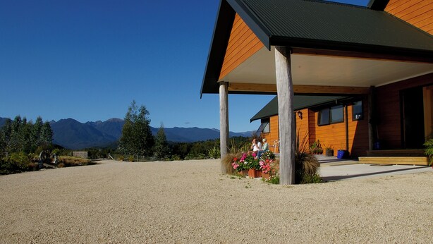 Unclassified image, 1 of 12, button - Birds Ferry Lodge (Virgin Flat)