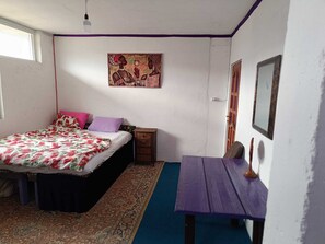 Basic Double Room, City View | Desk, laptop workspace, soundproofing, free WiFi - Dede Sebo Camping (Dogubayazit)