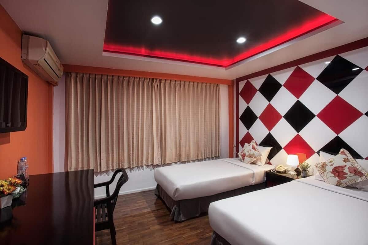 Standard Double Room | Desk, laptop workspace, WiFi (free)