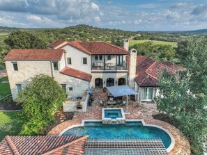 Exterior - Luxurious Watershaus Ranch - Pool and Hot Tub, Fireplaces, Stunning Views! (Fredericksburg)