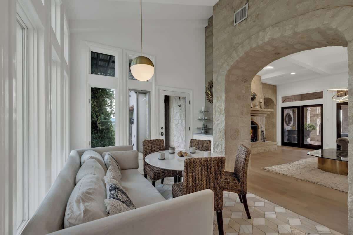 House, Multiple Beds, Pool Access, Pool View (2975 Bear Creek Rd) | Interior