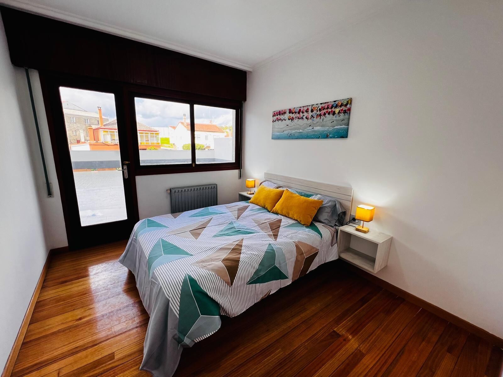 Apartment | 2 bedrooms, iron/ironing board, bed sheets