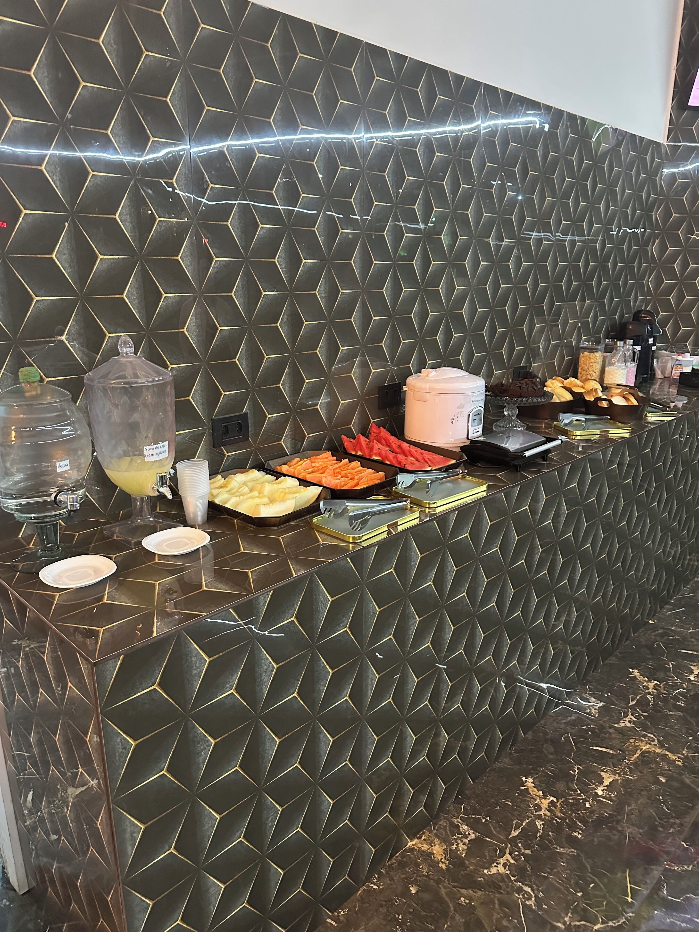 Micro-ondas em uma área comum