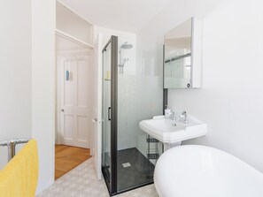 Towels - 1 bedroom accommodation in Ventnor (Ventnor)