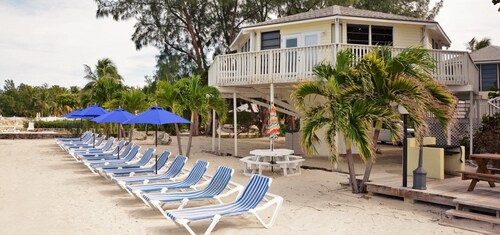 2 BD/2BA VILLA WITH BOAT SLIP IN ISLAMORADA,FL