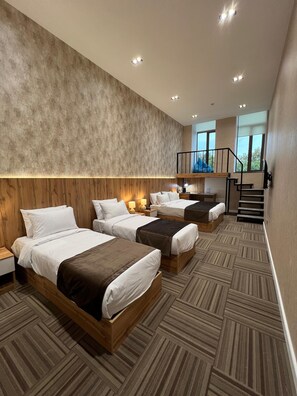 Chambre Quadruple, vue ville