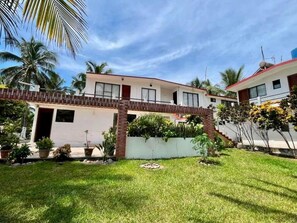 Front of property - Hotel Mariam (Tecolutla)