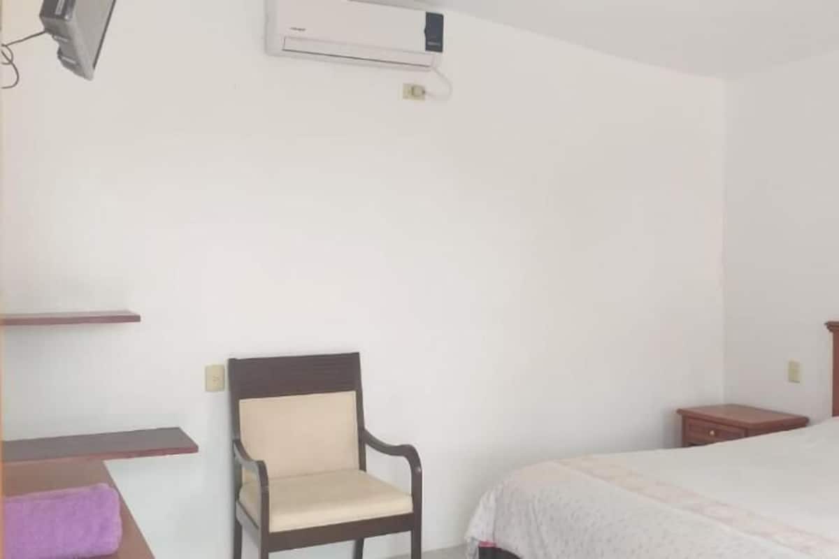 Deluxe kamer, uitzicht op strand | Gratis wifi
