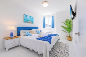 1 chambre, bureau, fer et planche à repasser, Wi-Fi