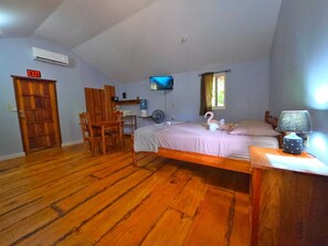 1 dormitorio, caja fuerte, wifi gratis y ropa de cama