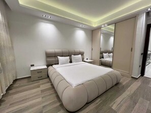 5 habitaciones, wifi y ropa de cama 