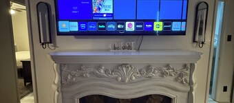 Cozy Corner Retreat
No Cleaning Fee!