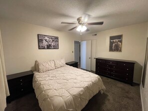 2 bedrooms, free WiFi, bed sheets