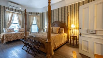 15 slaapkamers, een bureau, een strijkplank/strijkijzer, gratis wifi