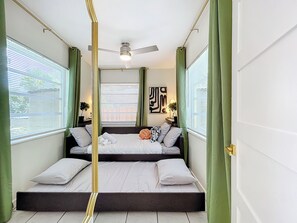 2 Schlafzimmer, Bügeleisen/Bügelbrett, kostenloses WLAN, Bettwäsche