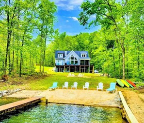 Exterior - NEW Lakefront Lake Anna 5 Suites All Water Views (Mineral)