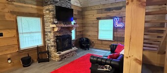  ADULT ONLY Naughty Pines log cabin located in South Charleston, WV 