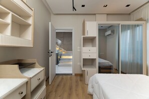 4 habitaciones, wifi y ropa de cama 