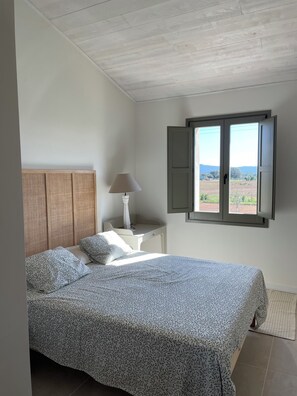 5 soverom, skrivebord, strykejern/-brett og wi-fi