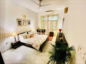 8 chambres, fer et planche Ă repasser, Wi-Fi, literie fournie