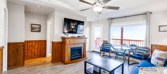 Dog-Friendly Oceanview Getaway Condo #9