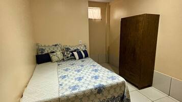 1 bedroom, WiFi, bed sheets