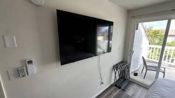 1 chambre, fer et planche Ă repasser, Wi-Fi gratuit, draps fournis