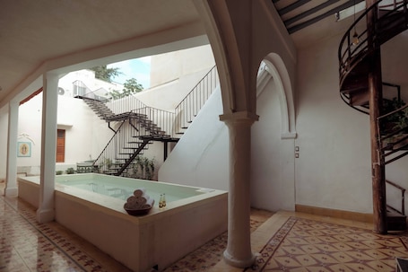 2 piscinas al aire libre