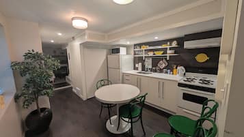 Microwave, oven, stovetop