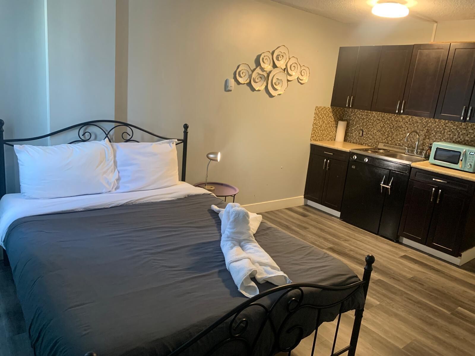 1 soverom, strykejern/-brett, wi-fi og sengetøy