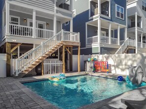 Piscine extérieure, piscine chauffée