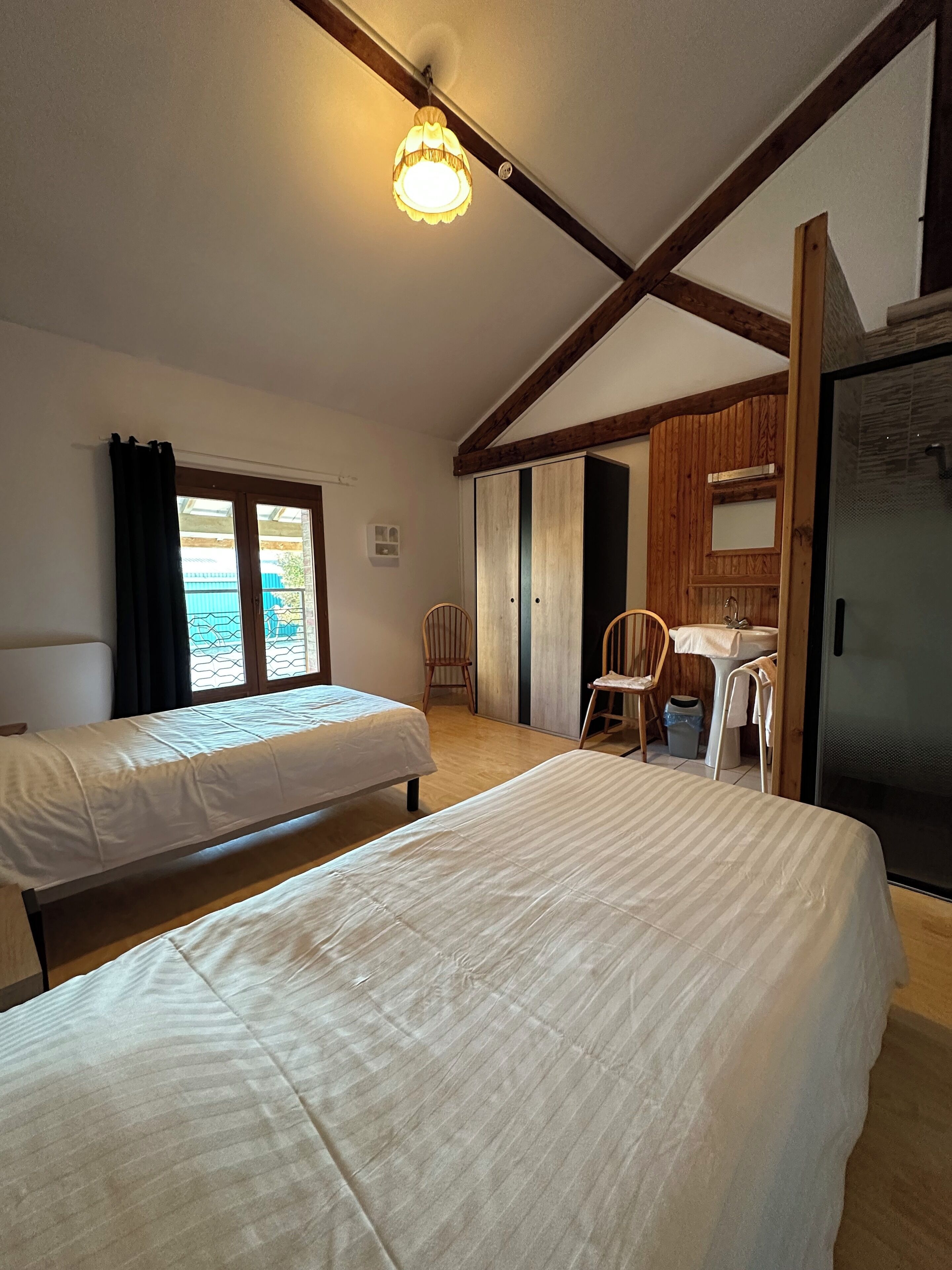 6 chambres, Wi-Fi, draps fournis