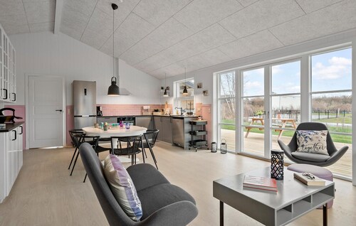 3 bedroom stunning home in Frørup