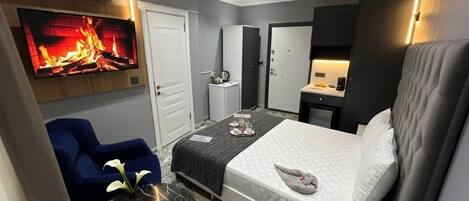 Camera Basic | Una cassaforte in camera, insonorizzazione, Wi-Fi gratuito