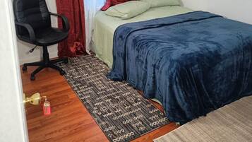 Family Room, 1 Queen Bed, Non Smoking, Shared Bathroom | 1 bedroom, individually furnished, iron/ironing board, free WiFi