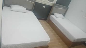 3 bedrooms, WiFi, bed sheets