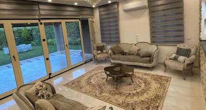 6-bedroom villa with pool & garden in palm hills-new cairo