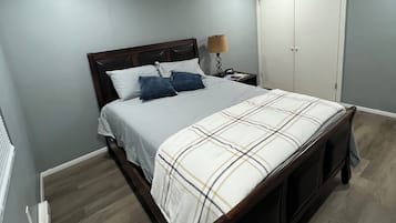 2 bedrooms, iron/ironing board, travel crib, free WiFi