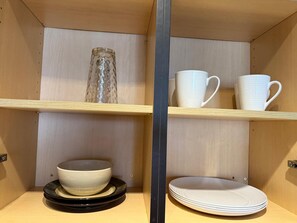 Miscellaneous - Sunrise-Nest 5m to River-Trails w/BathTub + W/D (Calgary)