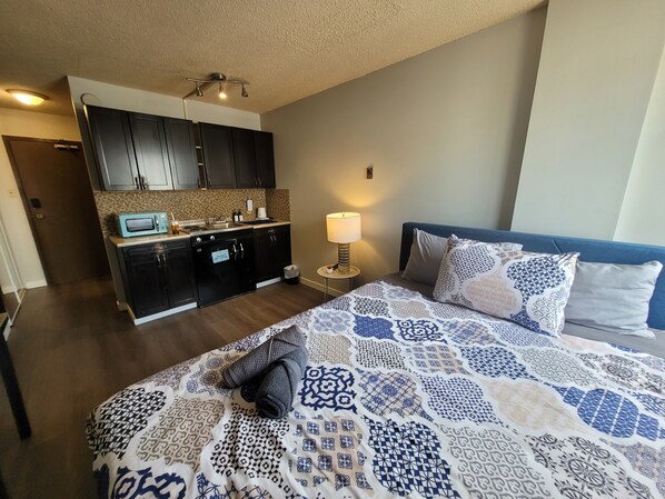 1 bedroom, iron/ironing board, WiFi, bed sheets