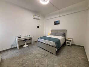 4 bedrooms, iron/ironing board, travel cot, WiFi - Eclectic,Spacious,4-Bedroom Penthouse in the heart of Zona Colonial (Santo Domingo)