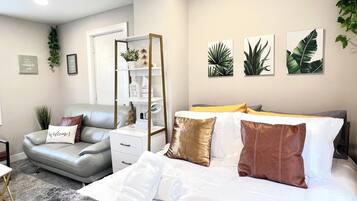 1 habitación, wifi y ropa de cama