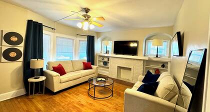 CLE Rock-n-Roll Apartment-CLE Clinic Long Term Stays Welcomed