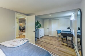 1 bedroom, desk, iron/ironing board, free WiFi