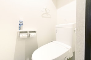 Apartment, Multiple Beds, Non Smoking, Private Bathroom | 1 bedroom, free WiFi