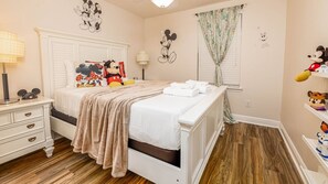 4 Schlafzimmer, Bügeleisen/Bügelbrett, WLAN, Bettwäsche