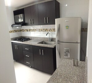 Fridge, microwave, blender